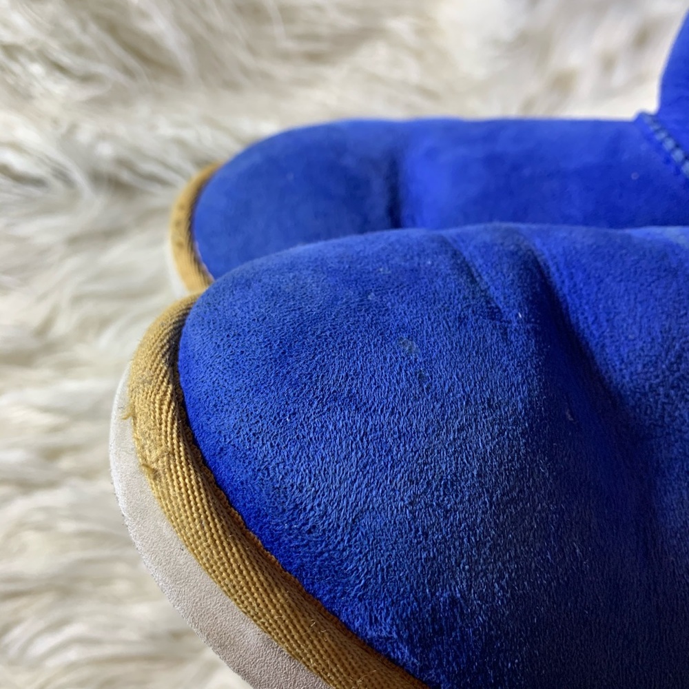 UGG Bailey Button Short Boot - Picture 12 of 14